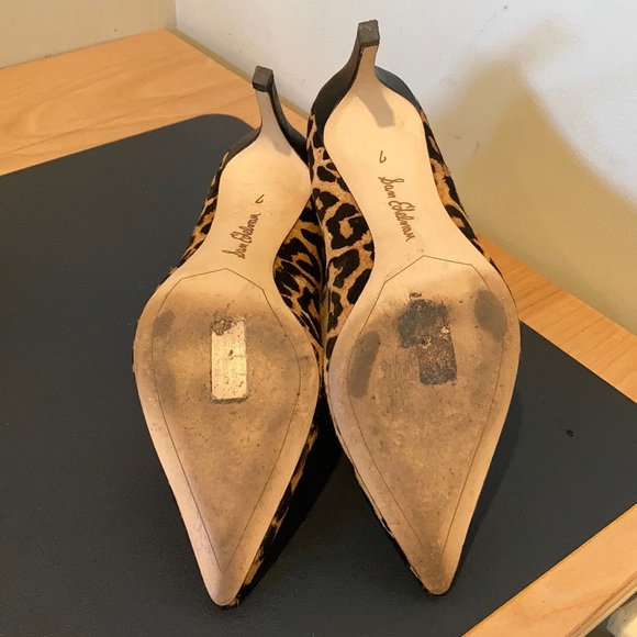 Sam Edelman Cheetah Print Pumps - Picture 4 of 6